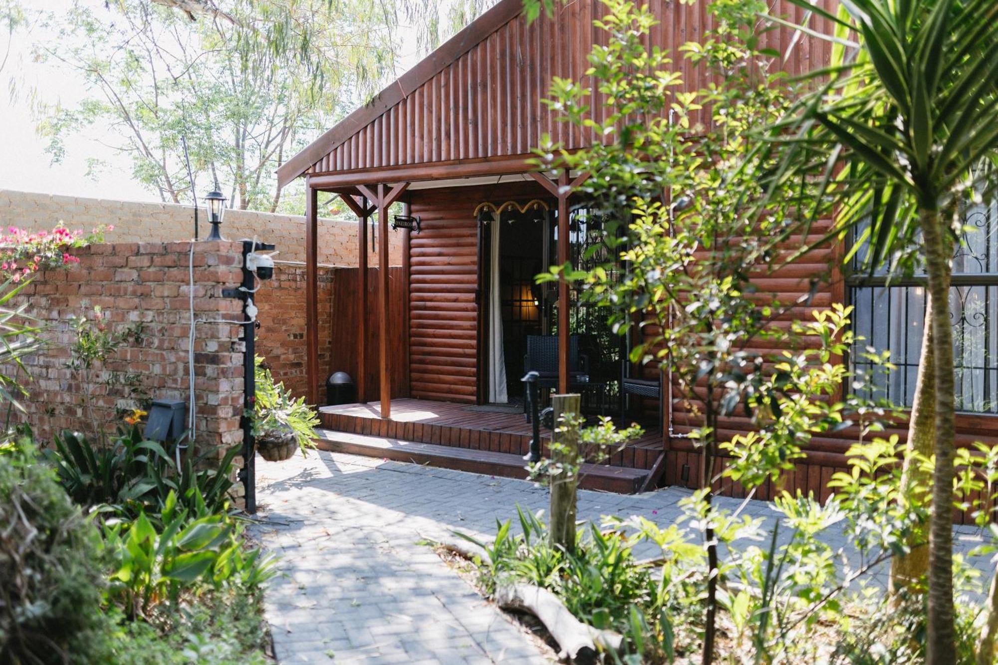 Meraki Country Manor Lanseria Exterior foto